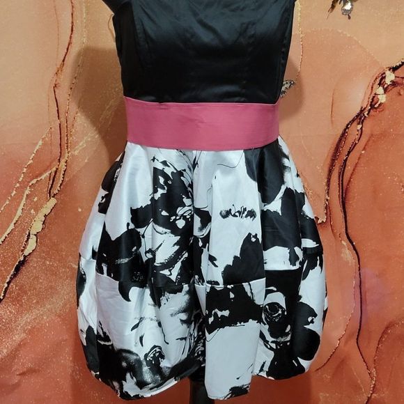 * Speechless black/ white/ pink cocktail/ prom dress - Picture 1 of 11